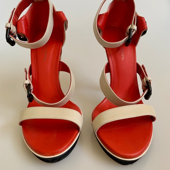 BOTTEGA VENETA // 🇮🇹 Beautiful heeled sandals - Picture 2 of 6